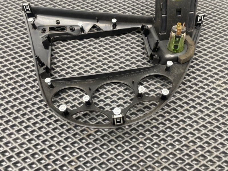 Накладка торпедо, 990 рублей, Тверь