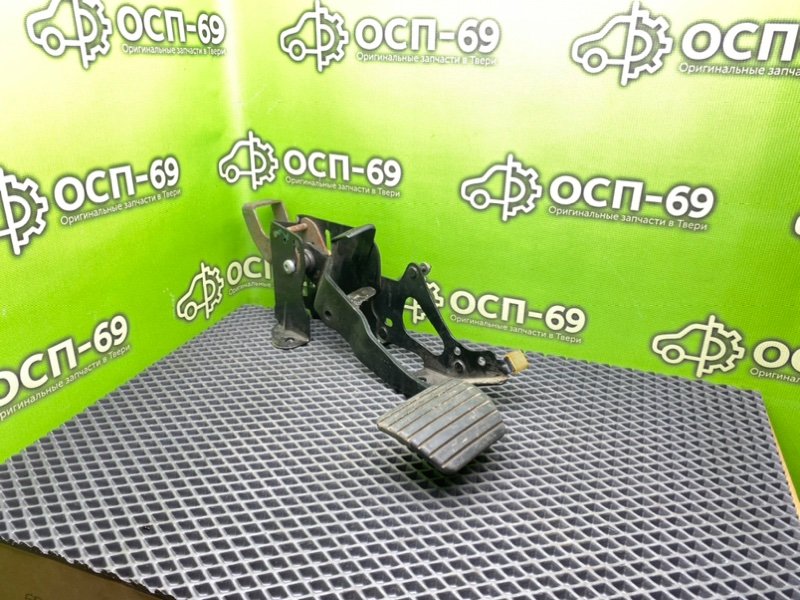 Педаль тормоза, 1490 рублей, Тверь