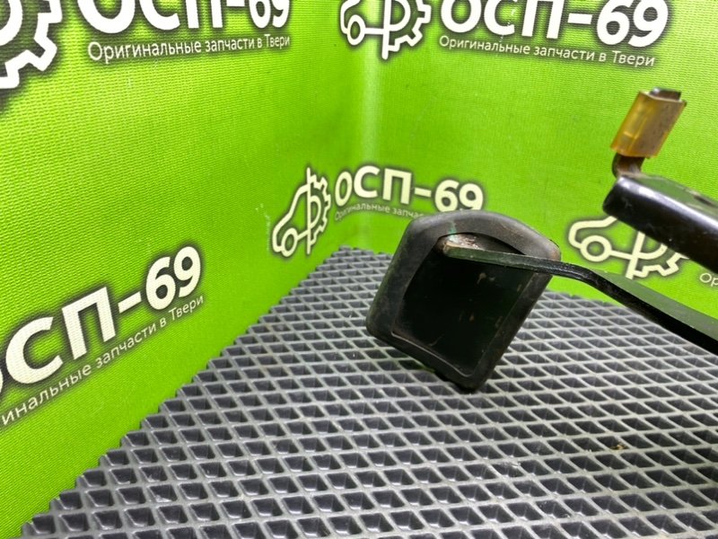 Педаль тормоза, 1490 рублей, Тверь