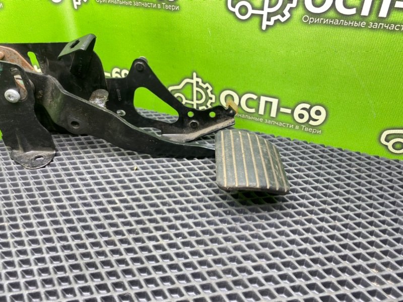 Педаль тормоза, 1490 рублей, Тверь