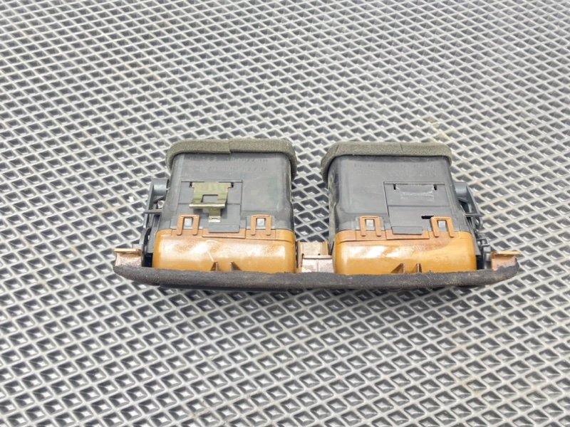 Центральный дефлектор, 890 рублей, Тверь