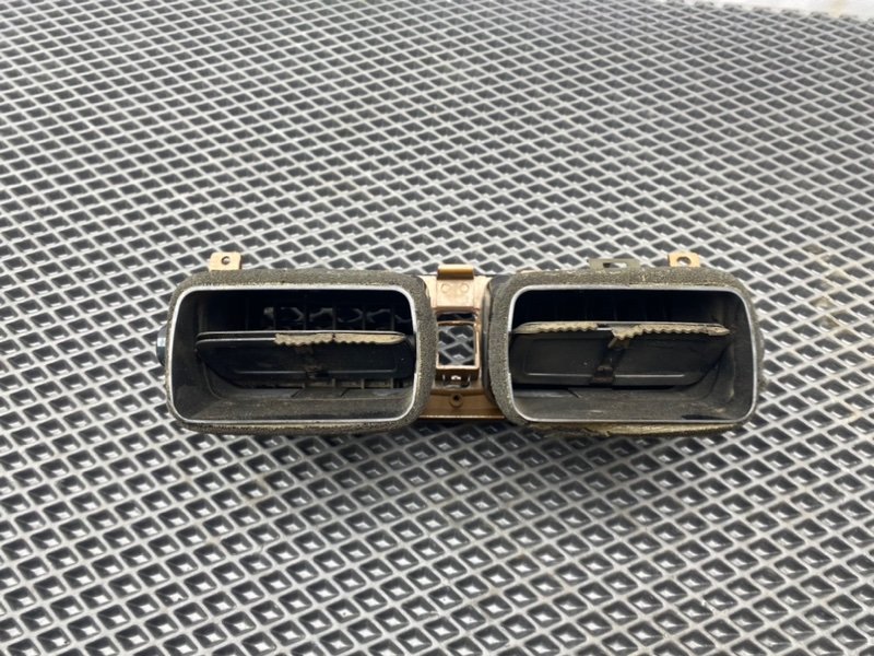 Центральный дефлектор, 890 рублей, Тверь