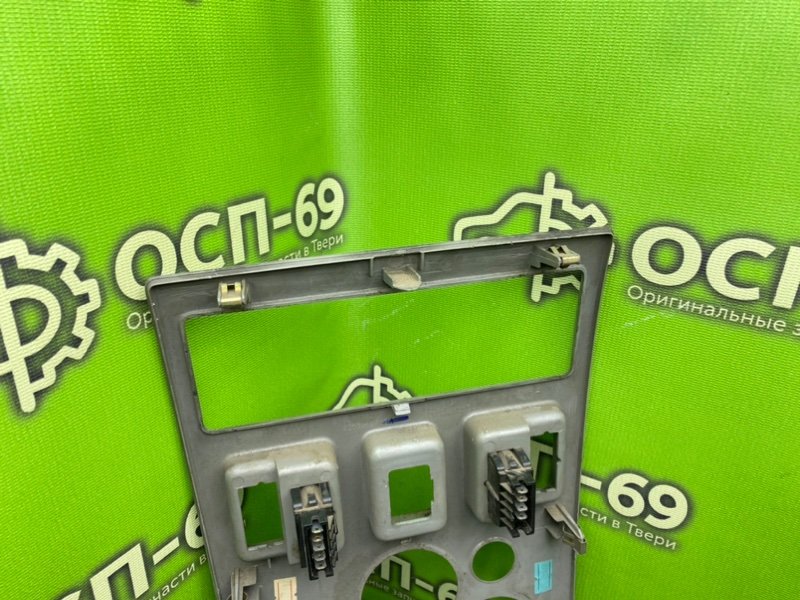 Накладка консоли, 990 рублей, Тверь