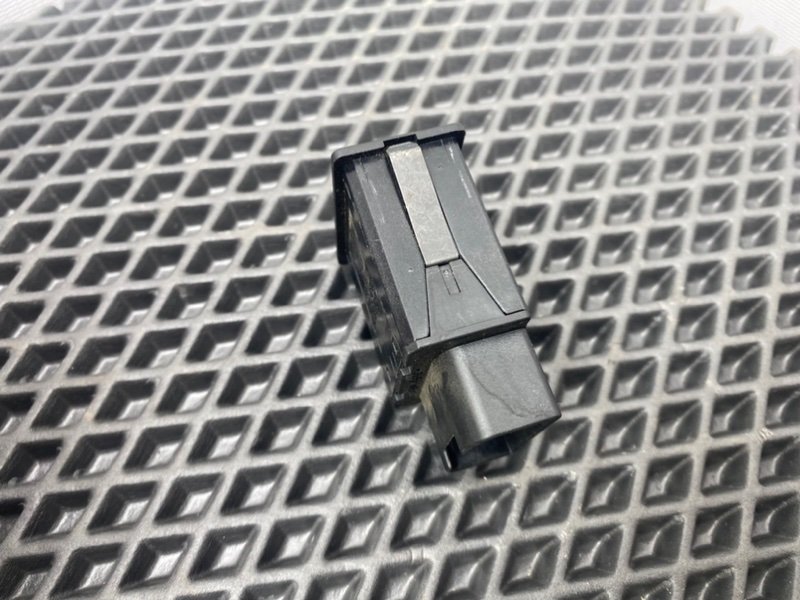 Переключатель, 490 рублей, Тверь