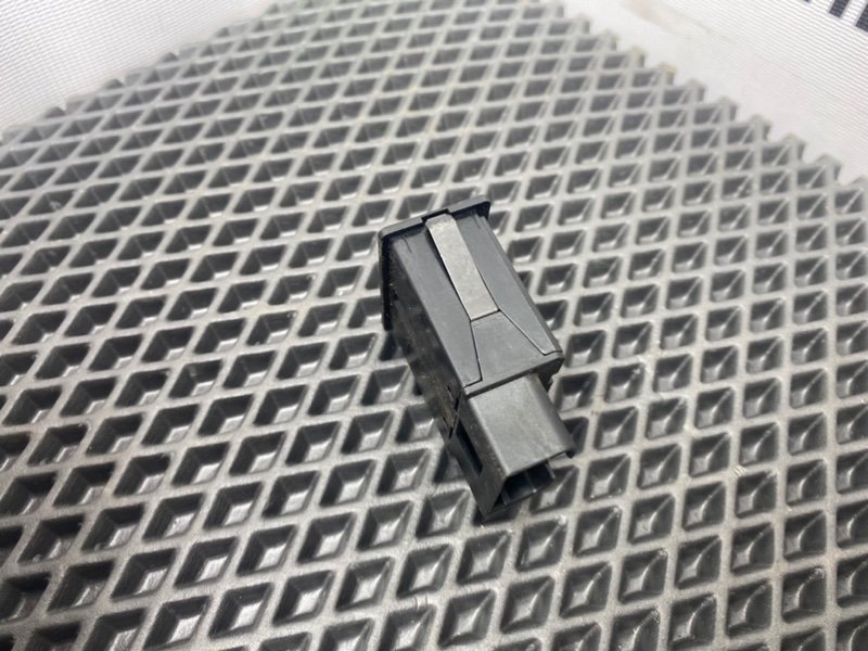 Переключатель, 490 рублей, Тверь