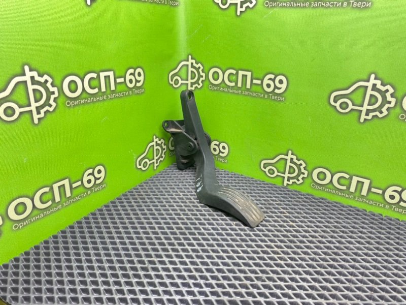 Педаль газа, 690 рублей, Тверь