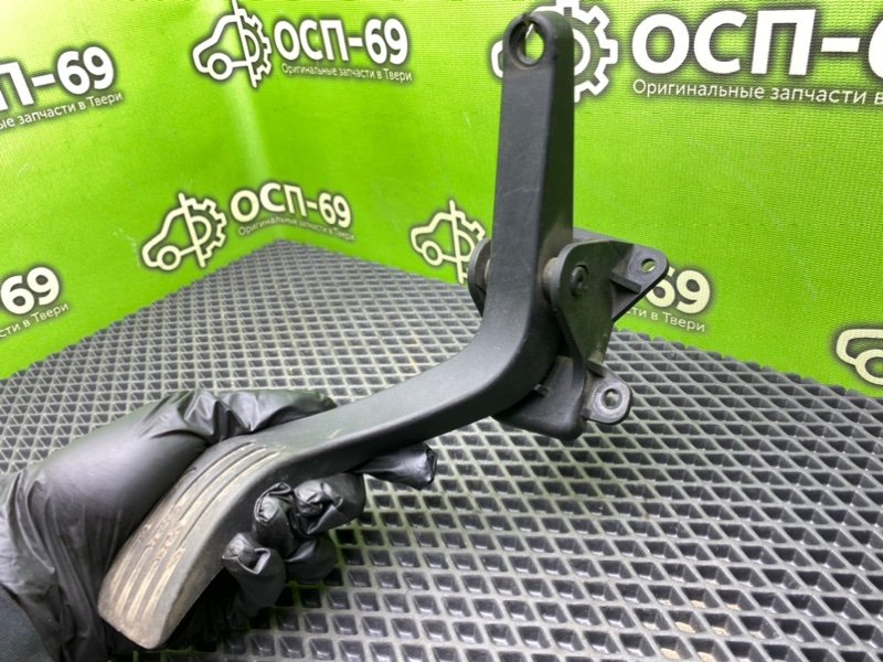 Педаль газа, 690 рублей, Тверь