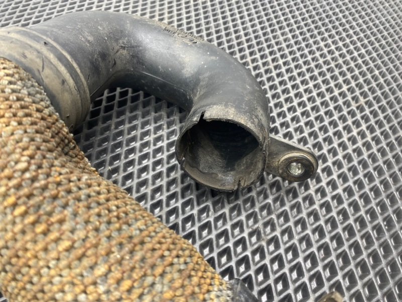 Патрубок впуска, 990 рублей, Тверь