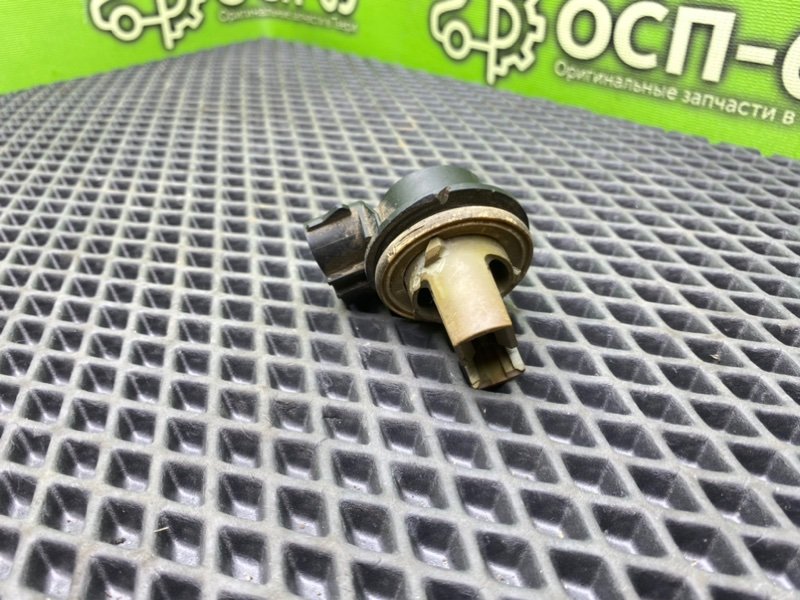 Патрон лампы, 490 рублей, Тверь