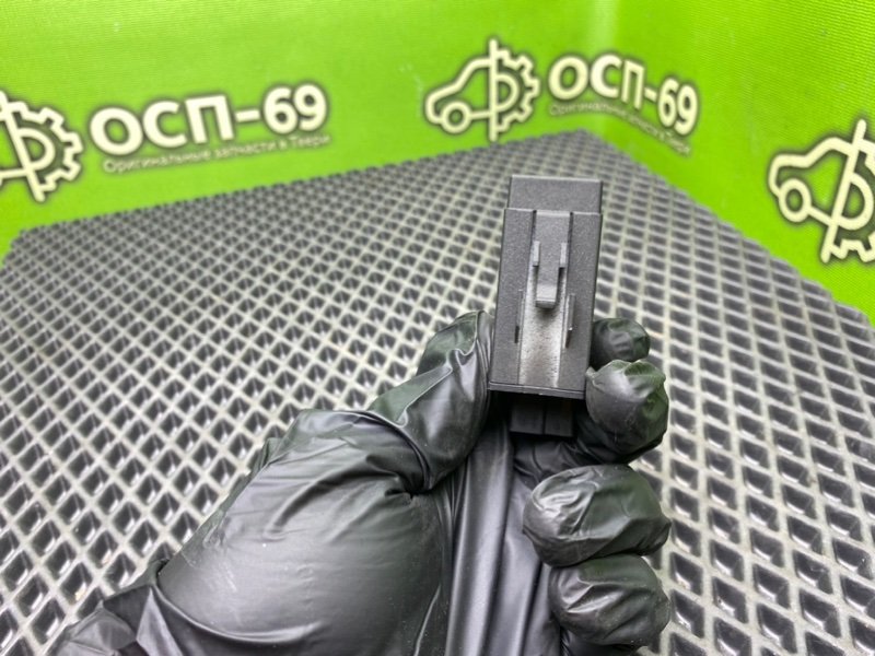 Кнопка обогрева сидений, 990 рублей, Тверь