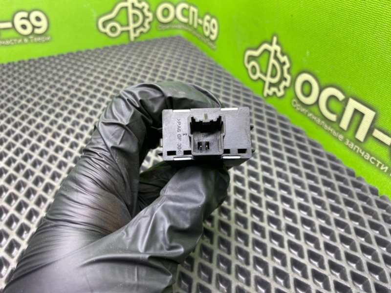 Кнопка обогрева сидений, 990 рублей, Тверь