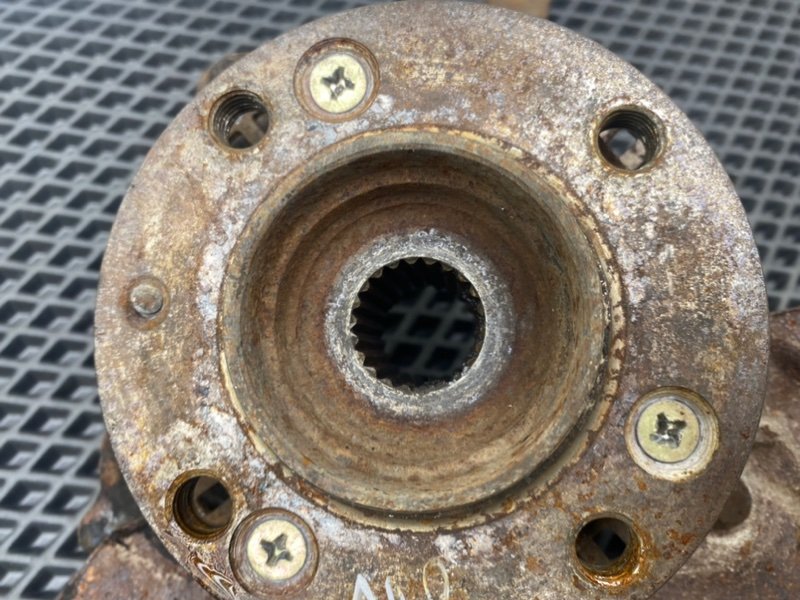 Поворотный кулак, 1990 рублей, Тверь