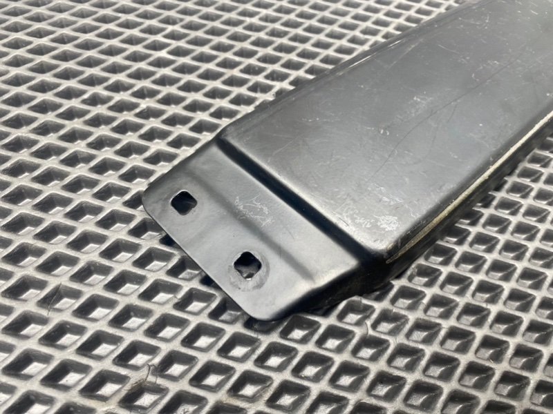 Накладка стойки, 490 рублей, Тверь