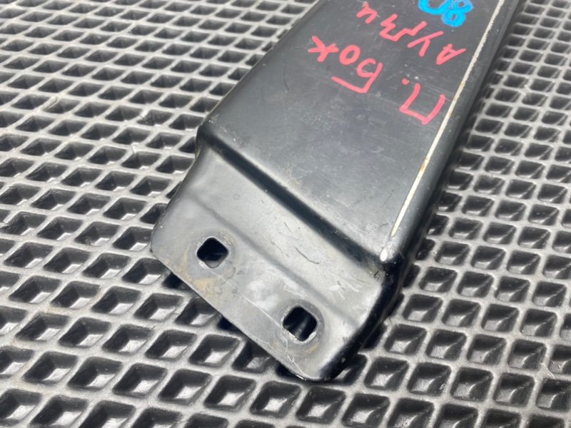 Накладка стойки, 990 рублей, Тверь