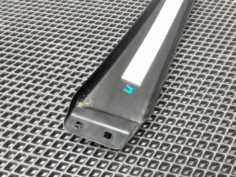 Накладка стойки, 990 рублей, Тверь