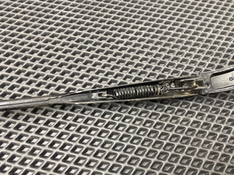 Дворник лобового стекла, 690 рублей, Тверь