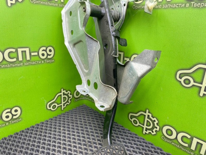 Педаль тормоза, 1490 рублей, Тверь