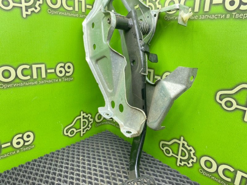 Педаль тормоза, 1490 рублей, Тверь