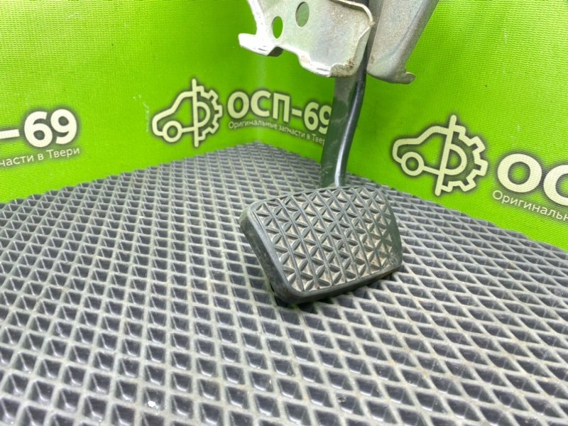 Педаль тормоза, 1490 рублей, Тверь