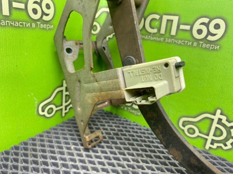 Педаль тормоза, 1490 рублей, Тверь