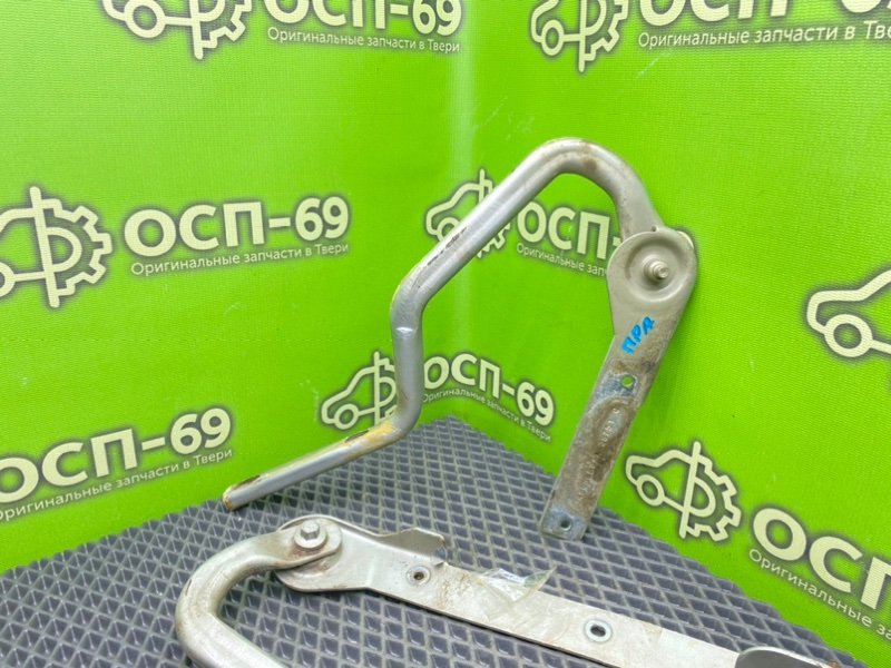 Петли капота, 1490 рублей, Тверь