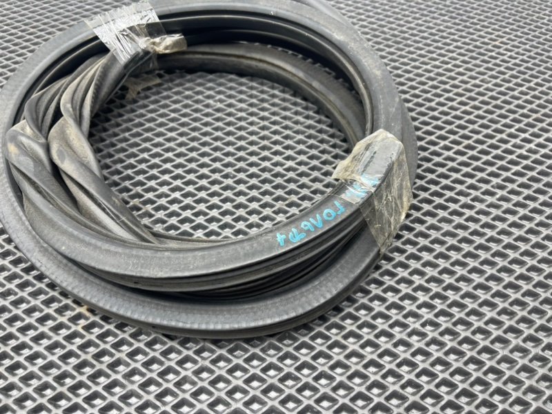 Уплотнитель двери, 790 рублей, Тверь