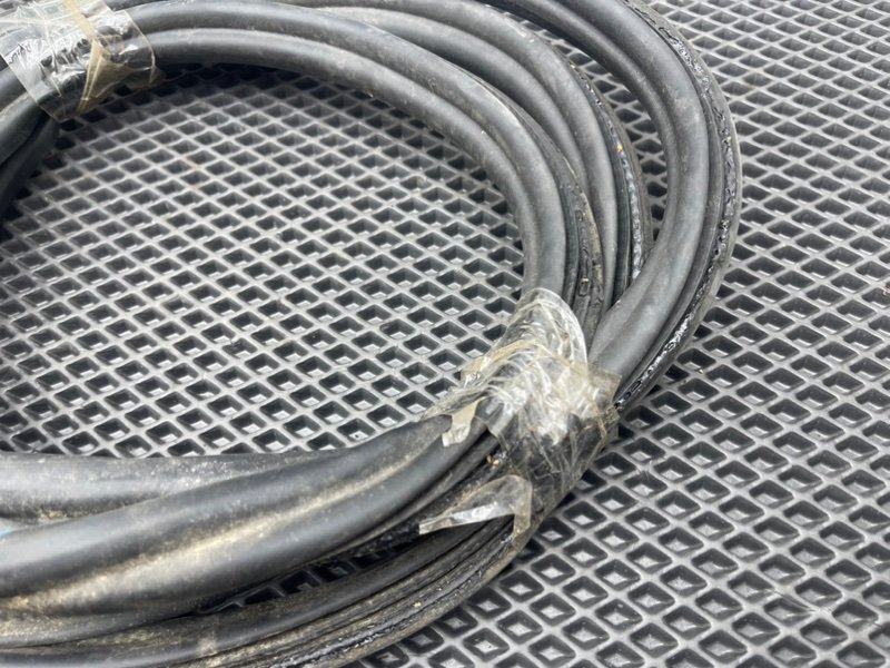 Уплотнительная резинка двери багажника, 1190 рублей, Тверь