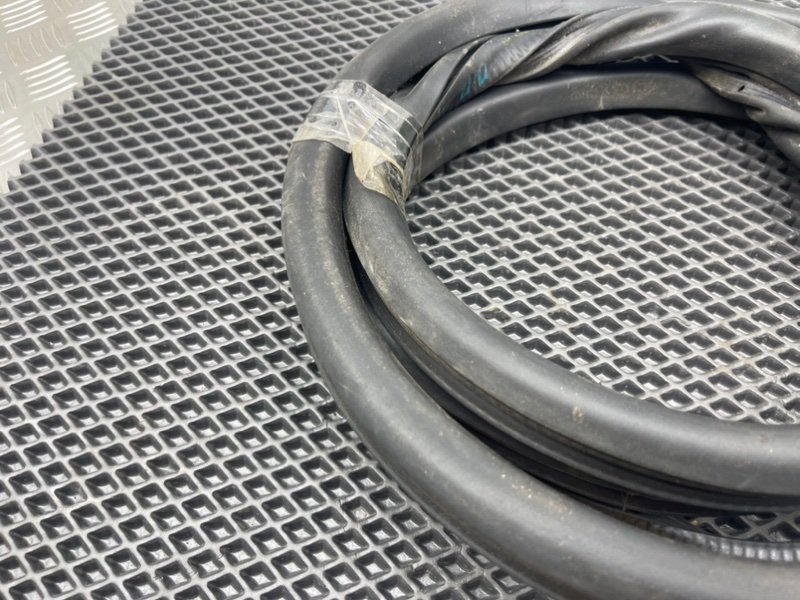 Уплотнитель двери, 1190 рублей, Тверь