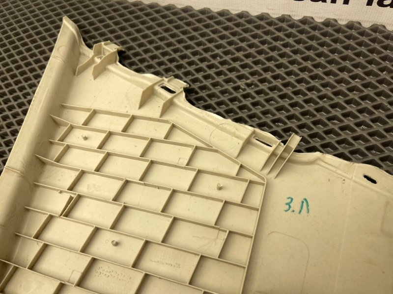 Накладка стойки, 690 рублей, Тверь