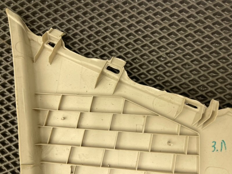 Накладка стойки, 690 рублей, Тверь