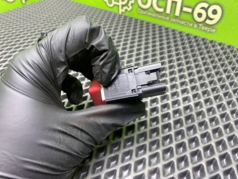 Кнопка аварийки, 390 рублей, Тверь