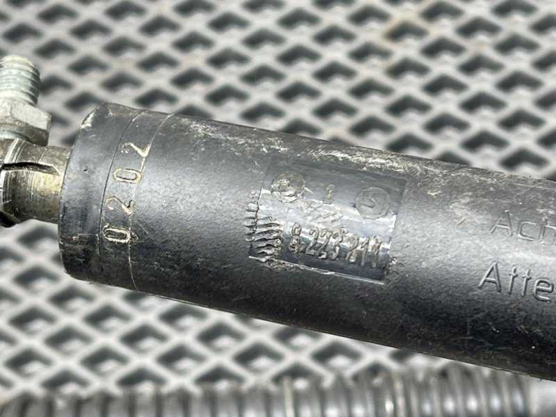 Амортизаторы багажника, 4500 рублей, Тверь