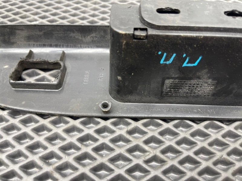 Накладка кнопок стеклоподъемника, 590 рублей, Тверь