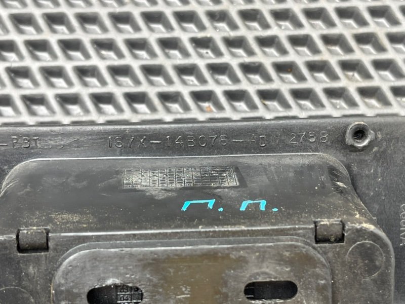 Накладка кнопок стеклоподъемника, 590 рублей, Тверь