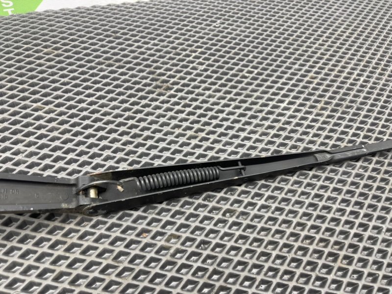 Дворник лобового стекла, 800 рублей, Тверь