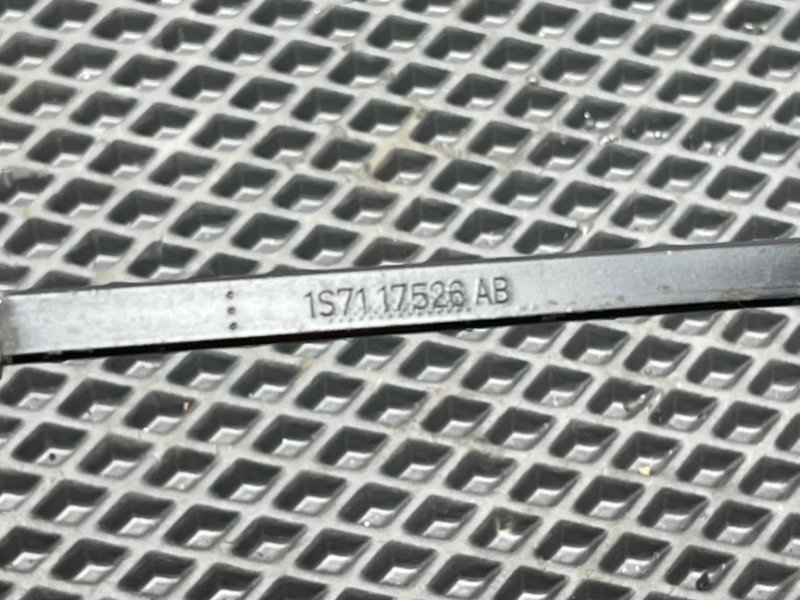 Дворник лобового стекла, 790 рублей, Тверь