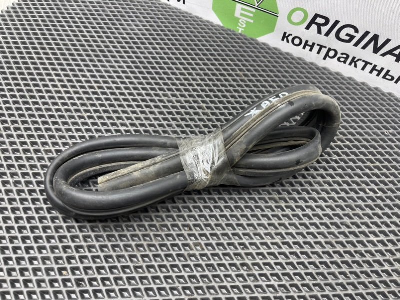 Уплотнительная резинка капота, 1290 рублей, Тверь