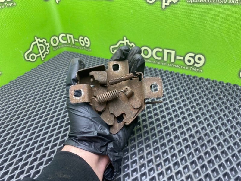 Замок капота, 690 рублей, Тверь