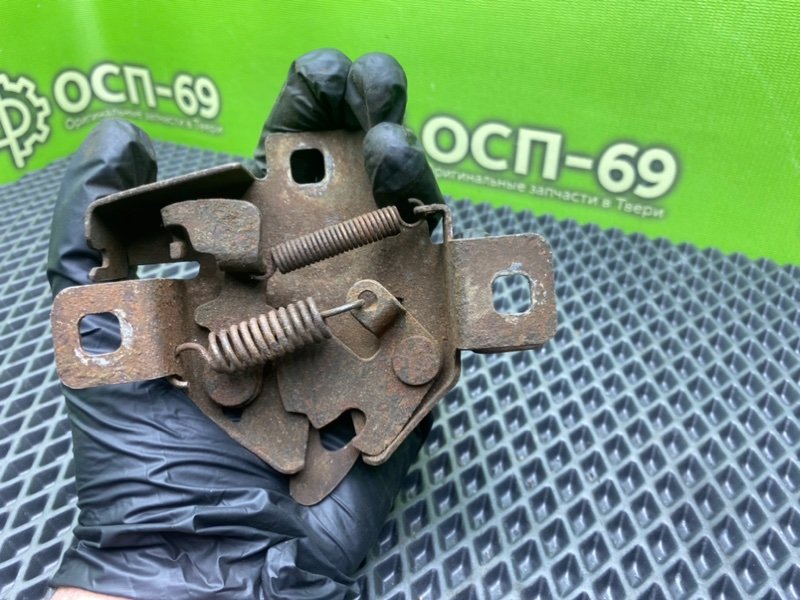 Замок капота, 690 рублей, Тверь