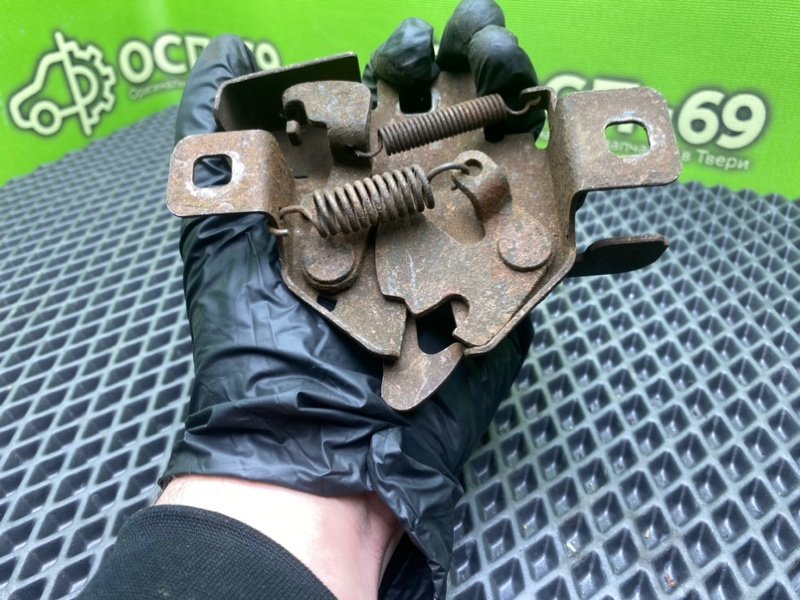 Замок капота, 690 рублей, Тверь