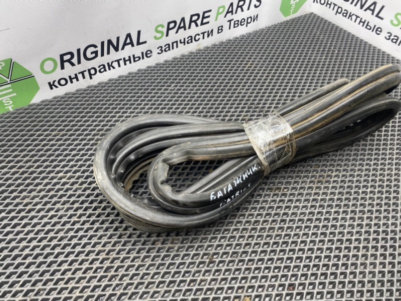 Уплотнительная резинка двери багажника, 990 рублей, Тверь