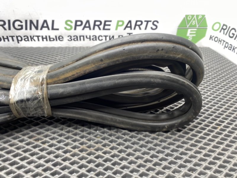 Уплотнительная резинка двери багажника, 990 рублей, Тверь