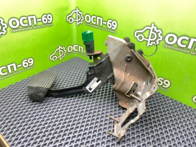 Педаль тормоза, 1790 рублей, Тверь