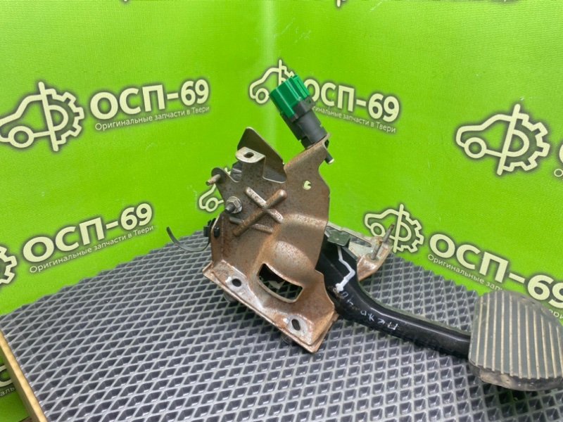 Педаль тормоза, 1790 рублей, Тверь