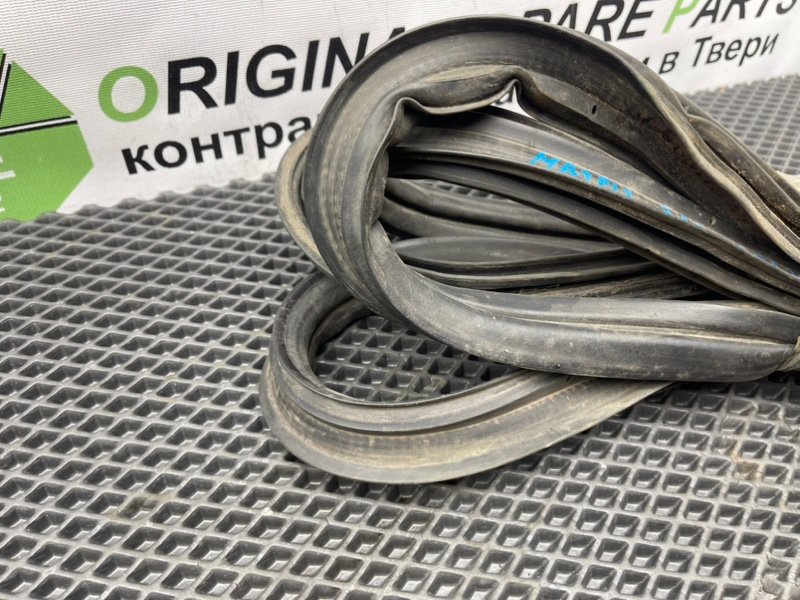 Уплотнительная резинка двери багажника, 990 рублей, Тверь