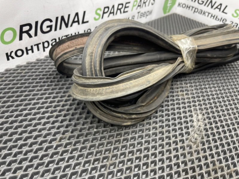 Уплотнительная резинка двери багажника, 990 рублей, Тверь