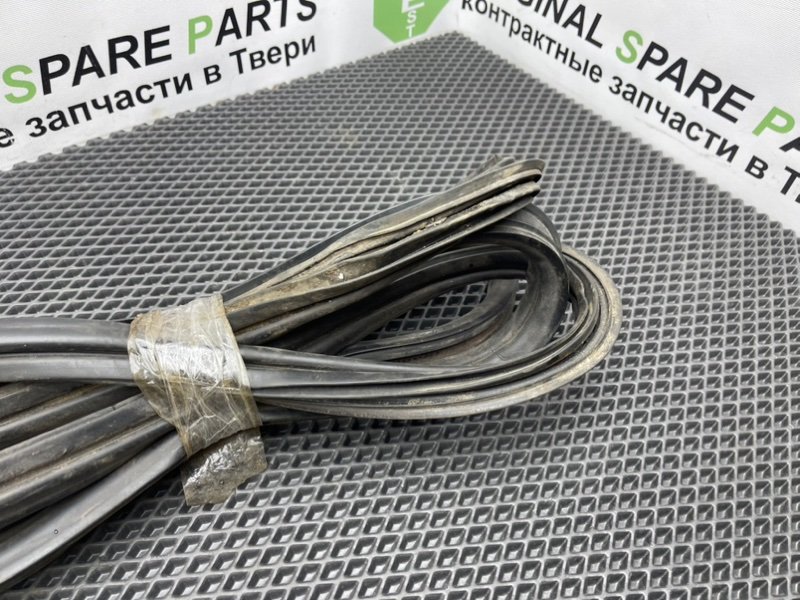 Уплотнительная резинка двери багажника, 990 рублей, Тверь