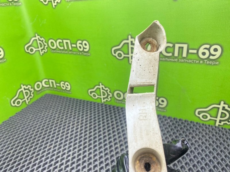 Кронштейн бампера, 490 рублей, Тверь