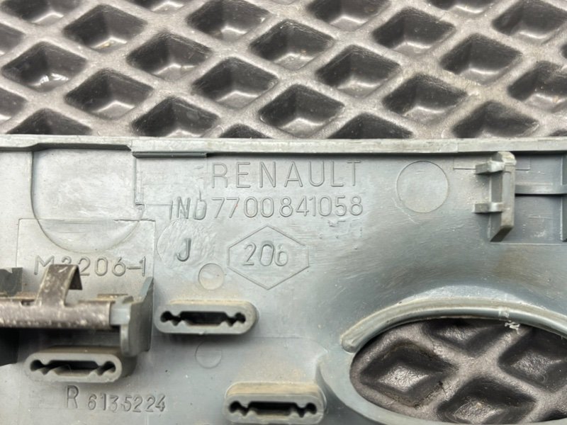 Крышка предохранителей, 490 рублей, Тверь