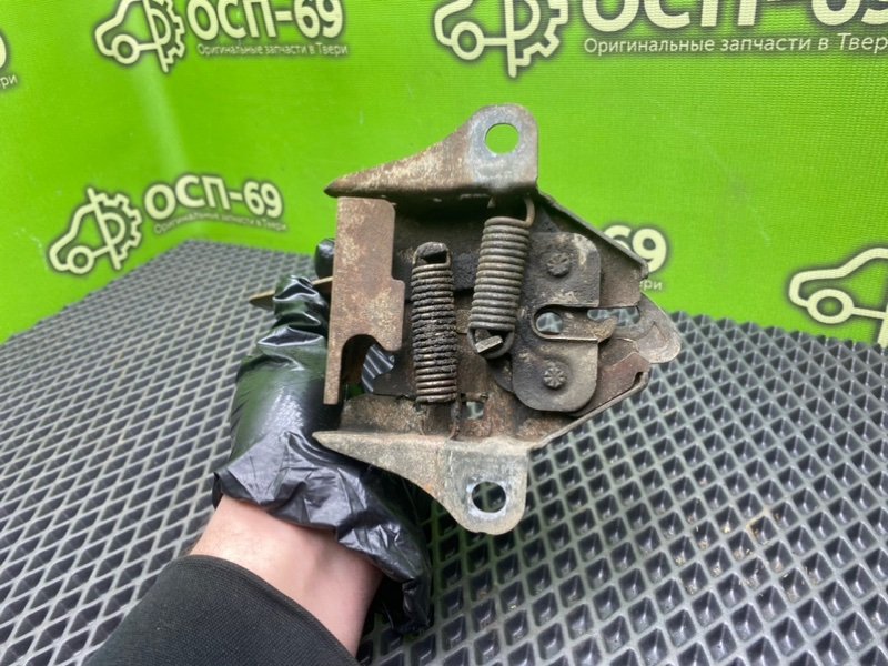 Замок капота, 990 рублей, Тверь